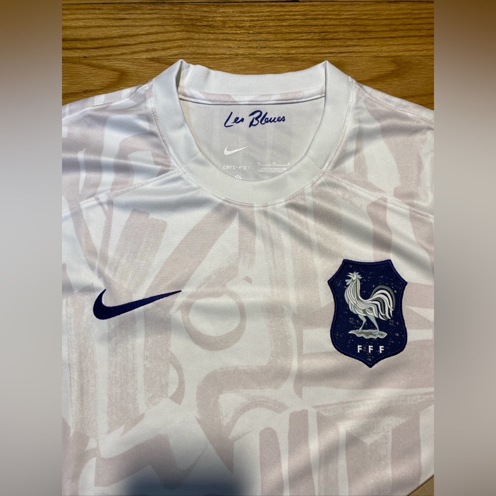Nike FFF France Soccer Jersey World Cup Away Top Men's Size M NEW!! - Picture 2 of 8